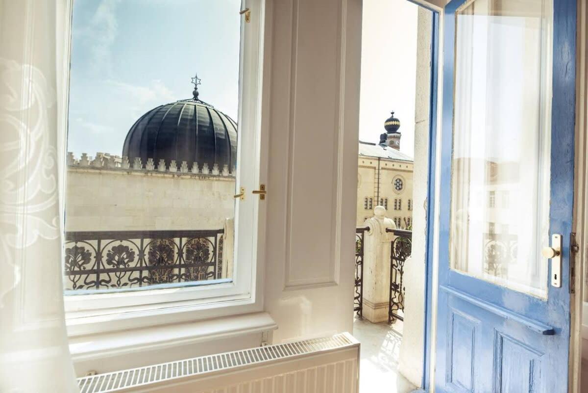 New A C Studio With View Of The Synagogue ブダペスト エクステリア 写真